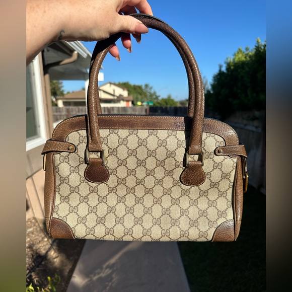 Vintage Gucci Monogram Handbag with COA - Picture 2 of 16